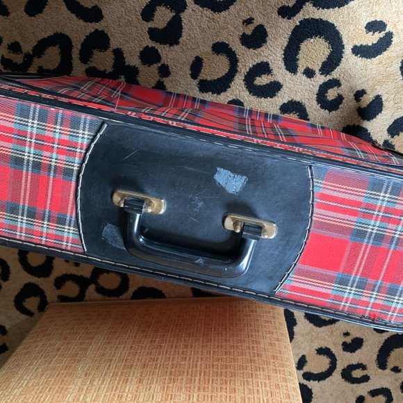 Midcentury Vintage Christmas Plaid Suitcase, 23 x 15 x 6 - Picture 5 of 11